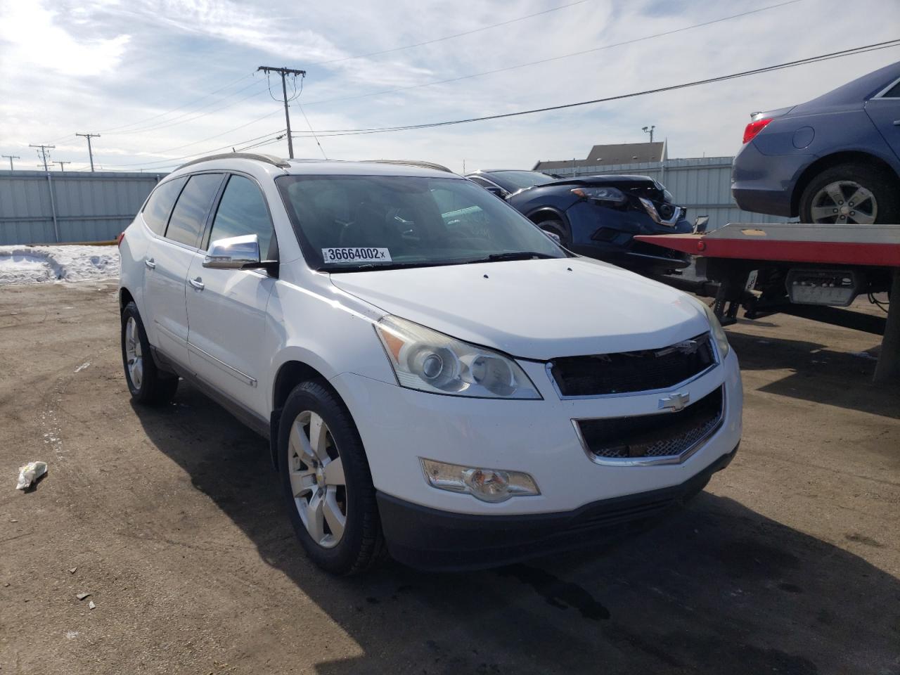 CHEVROLET TRAVERSE L 2009 with VIN 1GNEV33D29S100696 - Photo from auction