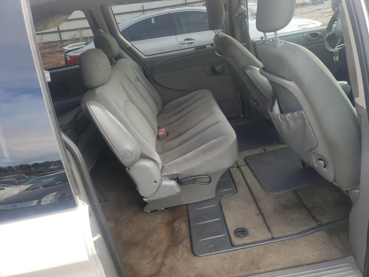 Photo 6 from auction – 2007 DODGE GRAND CARA with VIN 1D4GP24E17B260808