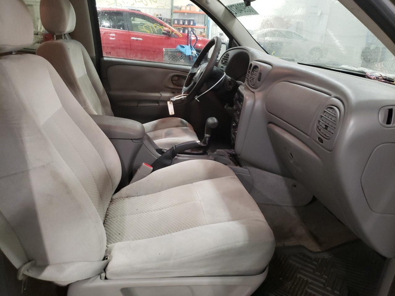 Photo 5 from auction – 2008 CHEVROLET TRAILBLAZE with VIN 1GNDT13S182159841