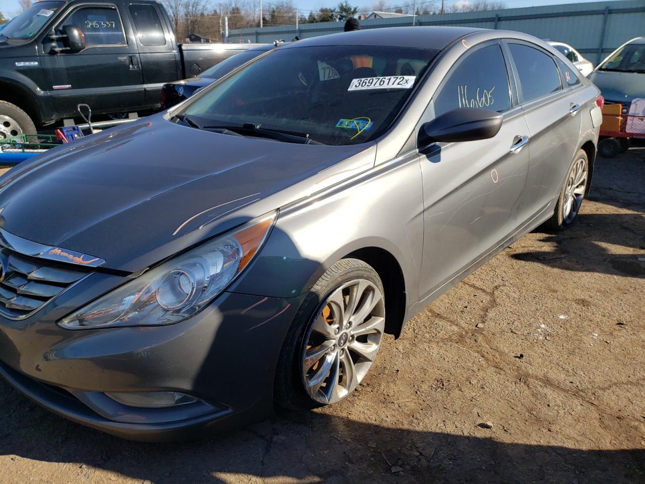 Photo 9 from auction – 2012 HYUNDAI SONATA SE with VIN 5NPEC4AB4CH388961