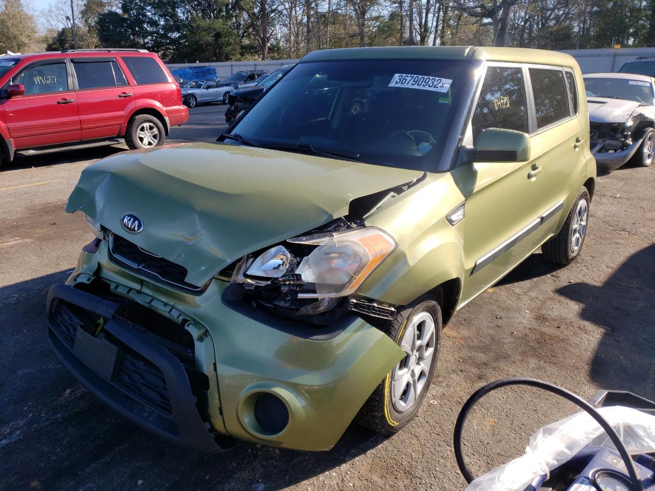 Photo 2 from auction – 2013 KIA SOUL with VIN KNDJT2A59D7482854