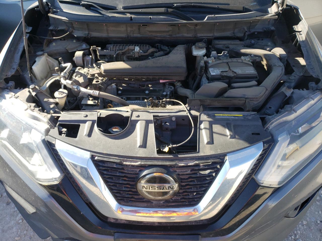 Photo 7 from auction – 2018 NISSAN ROGUE S with VIN 5N1AT2MTXJC799602