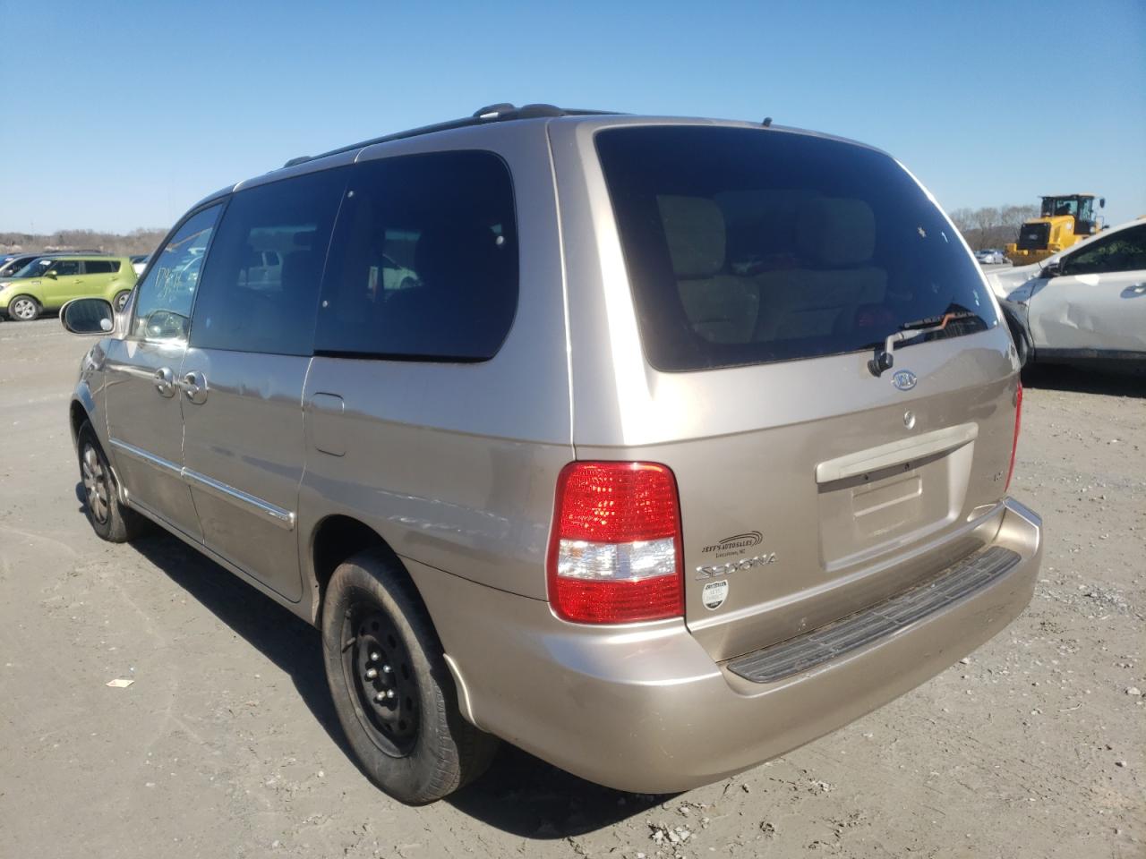 Photo 3 from auction – 2005 KIA SEDONA EX with VIN KNDUP132256686708