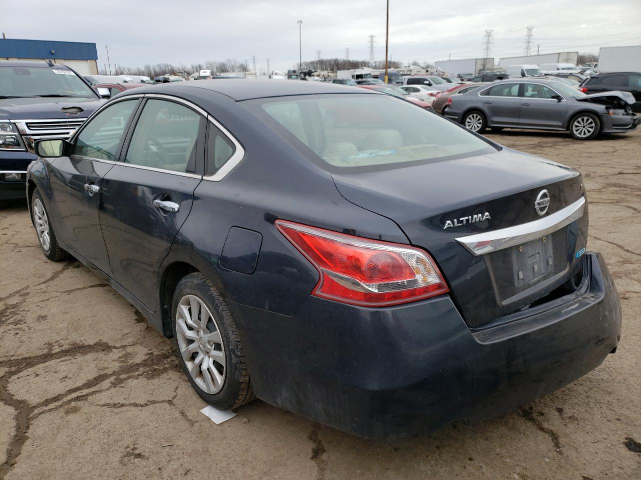 Photo 3 from auction – 2013 NISSAN ALTIMA 2.5 with VIN 1N4AL3AP0DC296883