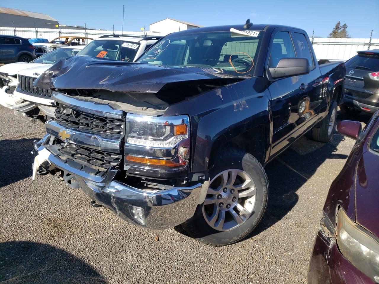 Photo 2 from auction – 2016 CHEVROLET SILVERADO with VIN 1GCVKREC5GZ233174