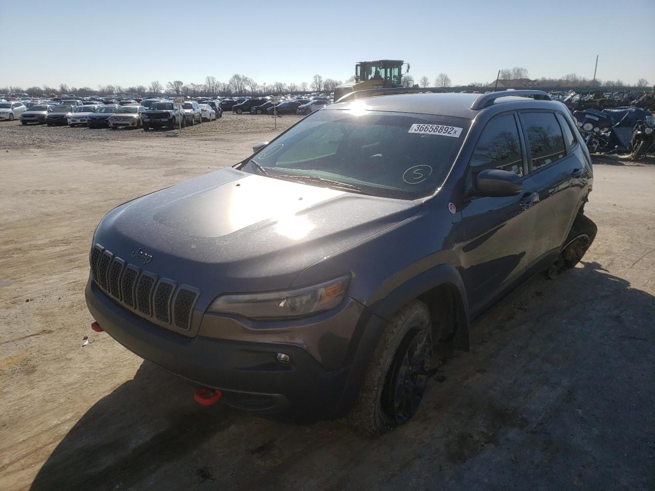 Photo 2 from auction – 2020 JEEP CHEROKEE T with VIN 1C4PJMBX2LD603882