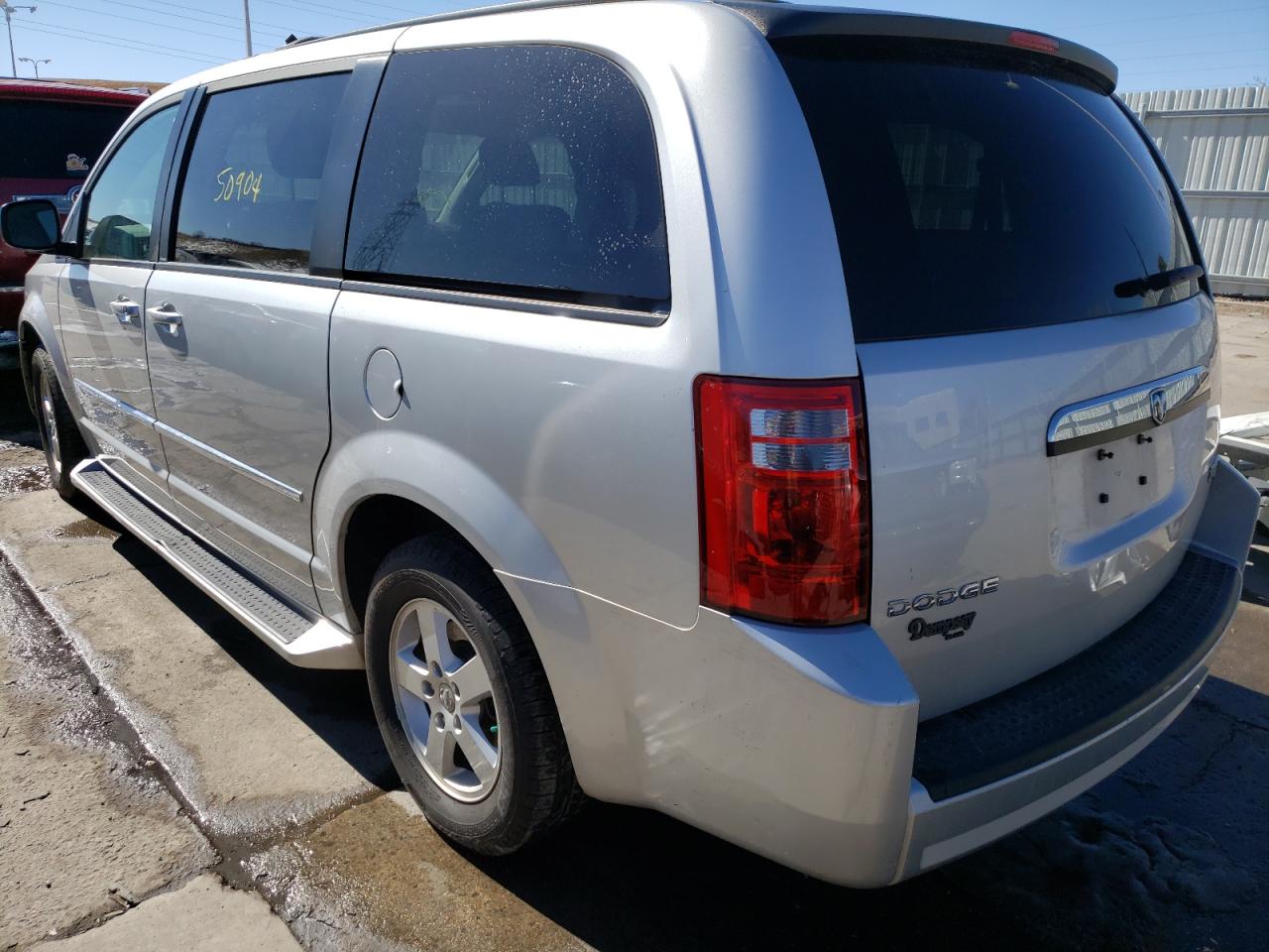 Photo 3 from auction – 2010 DODGE GRAND CARA with VIN 2D4RN5D17AR171833