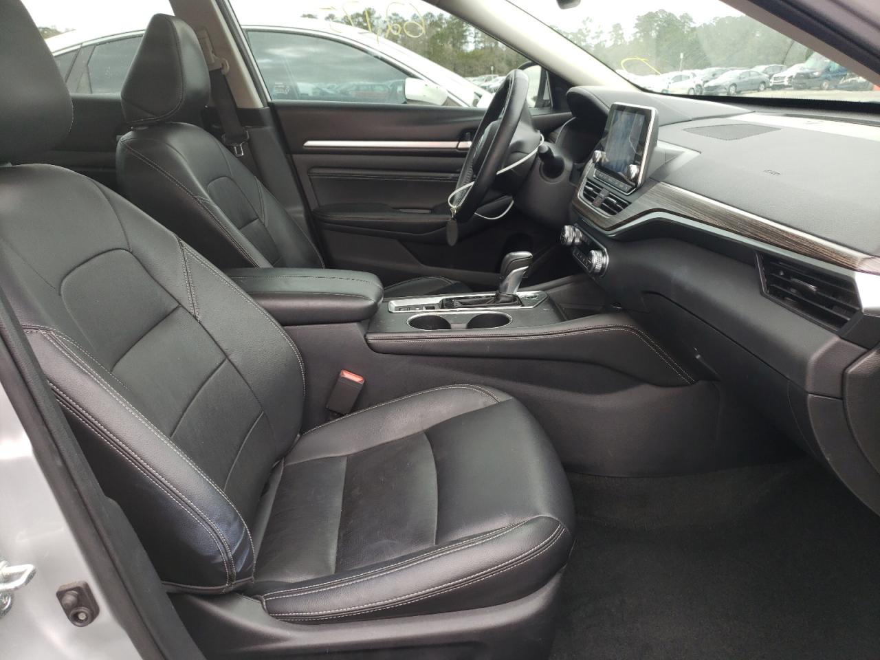 Photo 5 from auction – 2019 NISSAN ALTIMA SL with VIN 1N4BL4EV6KC177302