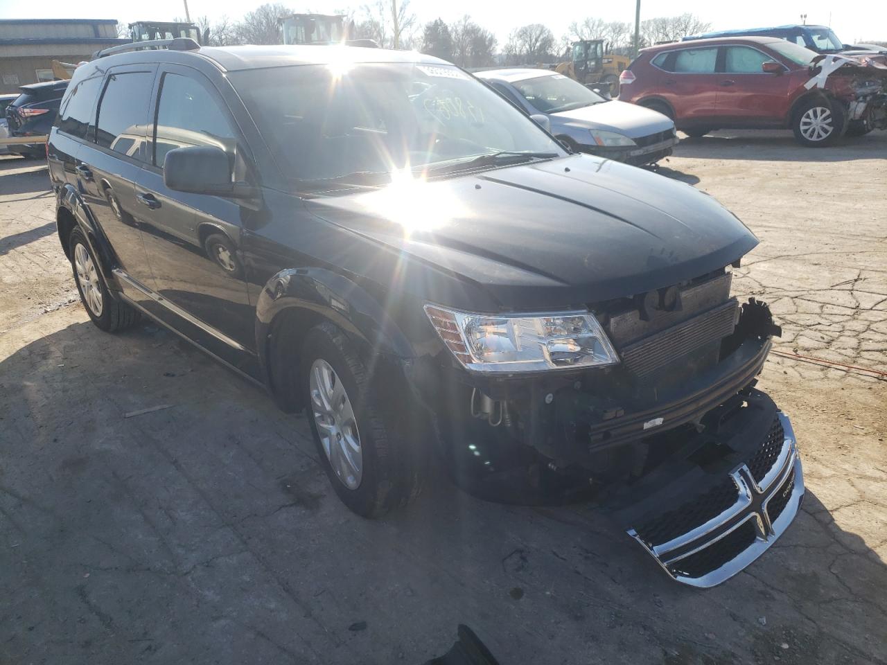 DODGE JOURNEY SE 2017 with VIN 3C4PDCAB7HT633372 - Photo from auction