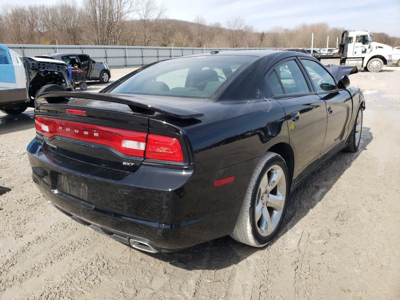 Photo 4 from auction – 2014 DODGE CHARGER SX with VIN 2C3CDXHG8EH354237