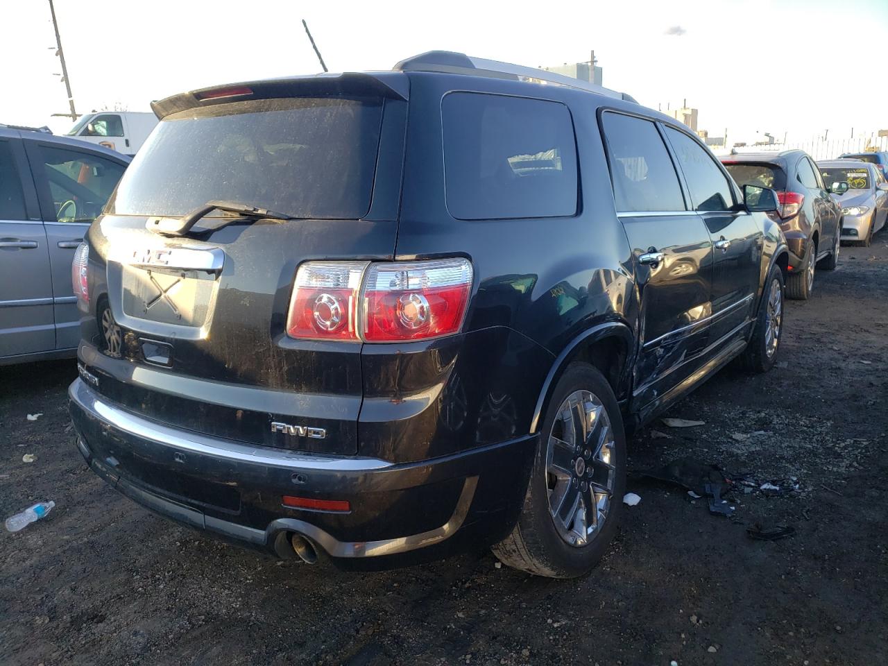 Photo 4 from auction – 2011 GMC ACADIA DEN with VIN 1GKKRTED5BJ380188
