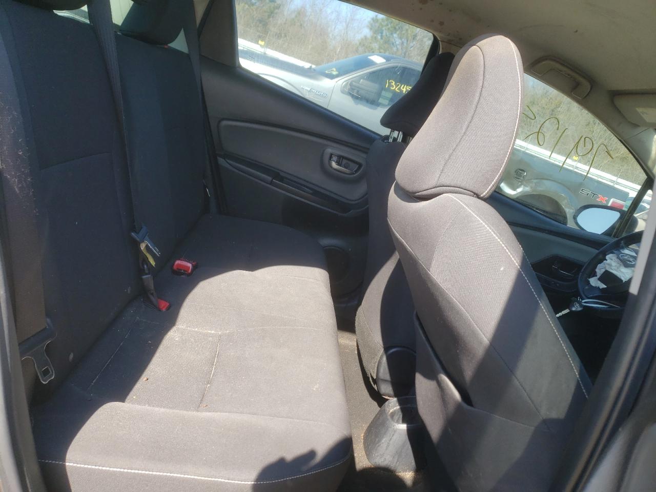 Photo 6 from auction – 2015 TOYOTA YARIS with VIN VNKKTUD35FA018127