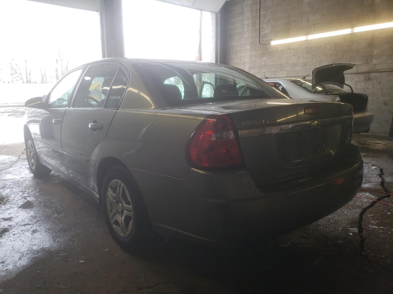 Photo 3 from auction – 2007 CHEVROLET MALIBU LS with VIN 1G1ZS58F47F158509