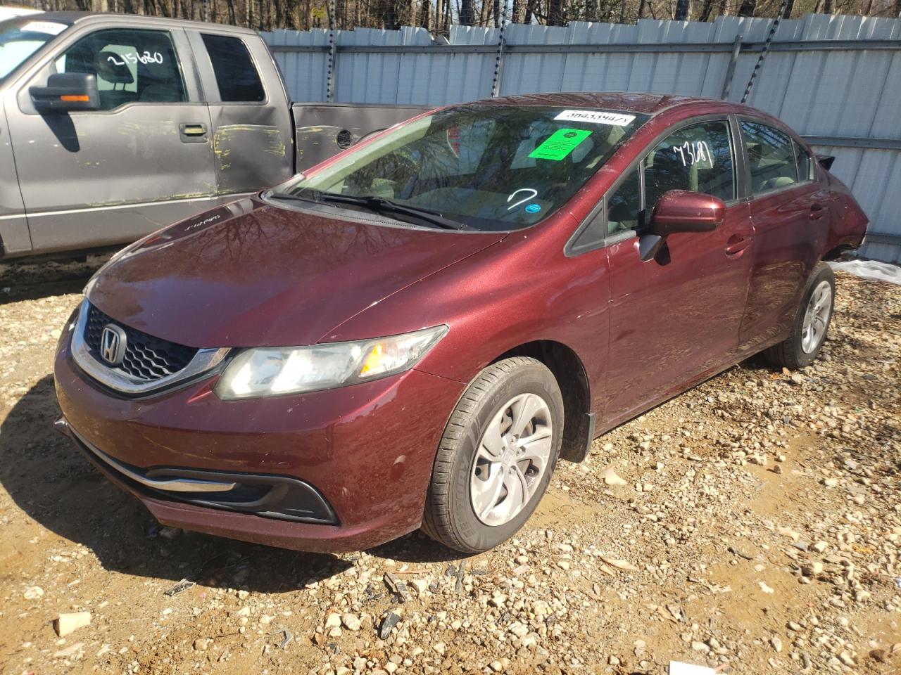 Photo 2 from auction – 2014 HONDA CIVIC LX with VIN 19XFB2F53EE030479