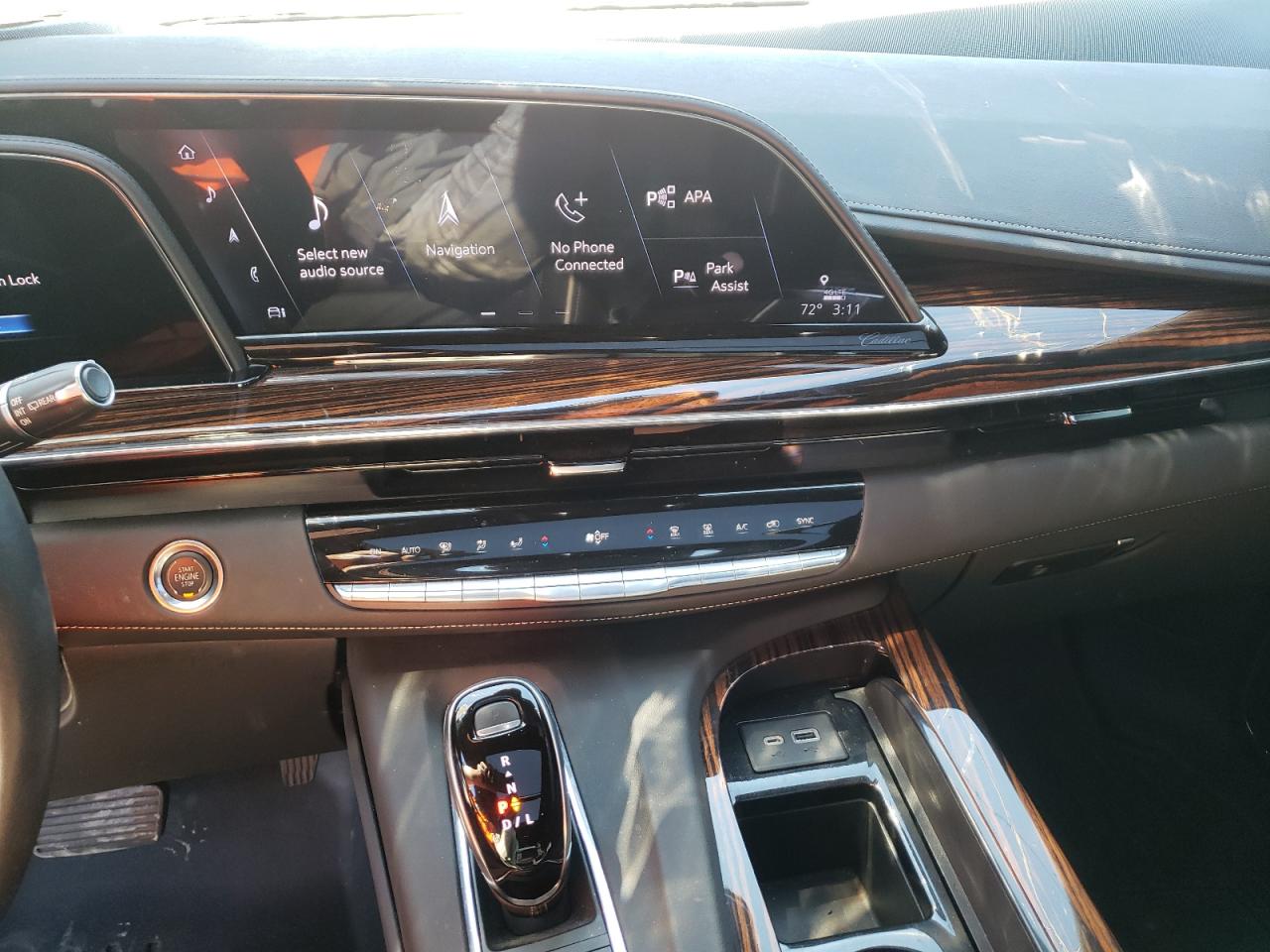 Photo 9 from auction – 2021 CADILLAC ESCALADE E with VIN 1GYS4LKL2MR185685