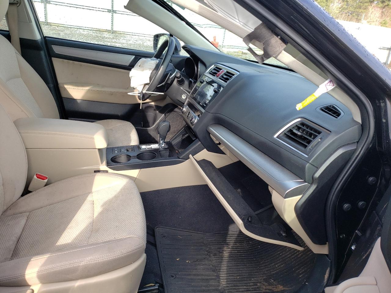 Photo 5 from auction – 2017 SUBARU OUTBACK 2. with VIN 4S4BSAFC1H3303546