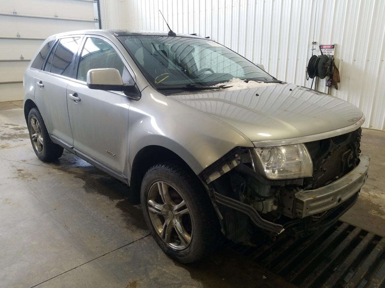 LINCOLN MKX 2007 con VIN 2LMDU88CX7BJ28256 - Foto de la subasta