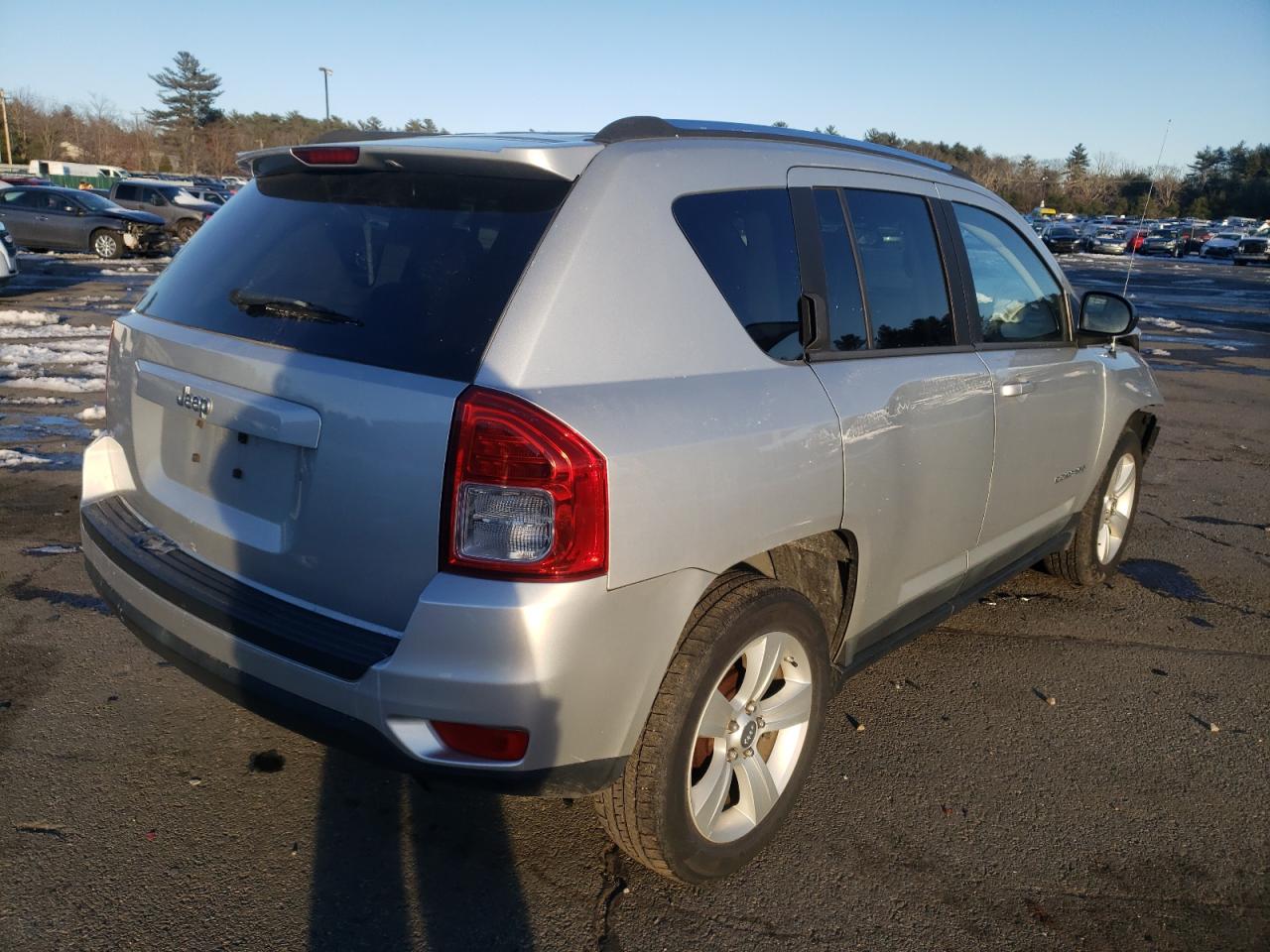 Photo 4 from auction – 2011 JEEP COMPASS SP with VIN 1J4NT1FB3BD221626