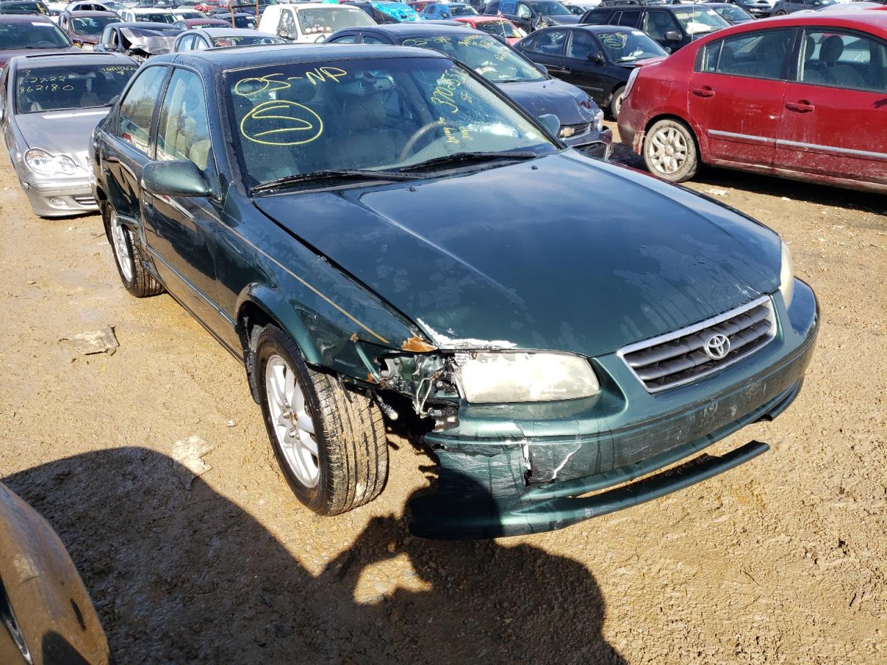 TOYOTA CAMRY LE 2001 with VIN 4T1BF28K11U963780 - Photo from auction
