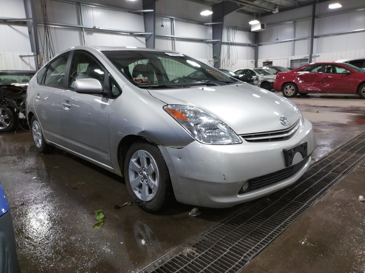 TOYOTA PRIUS 2005 with VIN JTDKB20U957050251 - Photo from auction