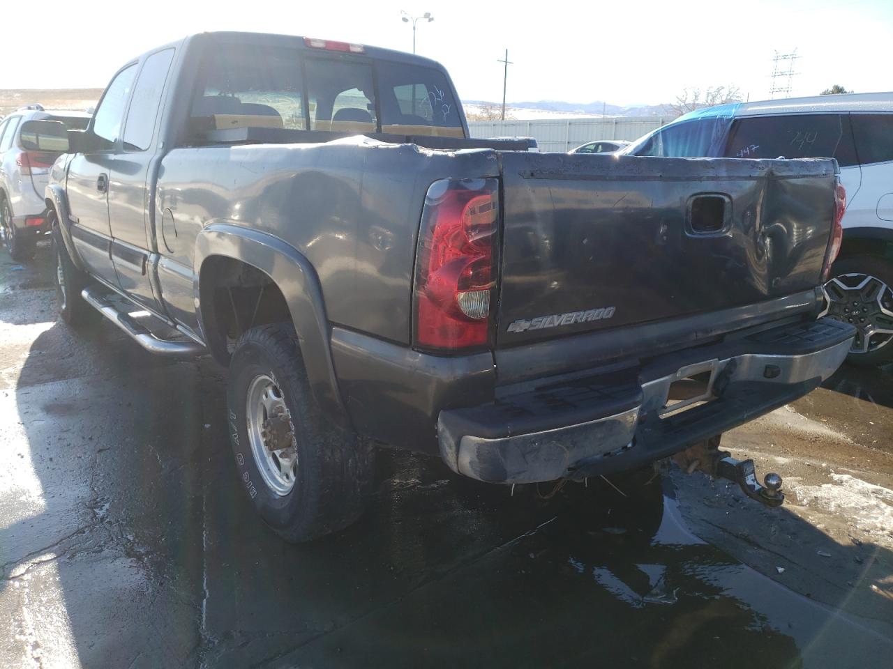 Photo 3 from auction – 2004 CHEVROLET SILVERADO with VIN 1GCHK29154E169587