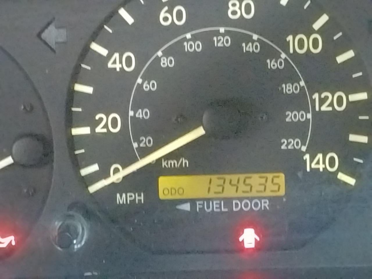 Photo 8 from auction – 2000 TOYOTA CAMRY LE with VIN 4T1BF22K9YU106593