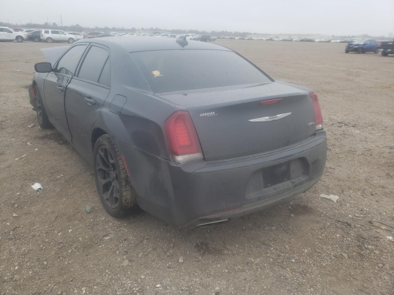 Photo 3 from auction – 2019 CHRYSLER 300 S with VIN 2C3CCABG5KH515843