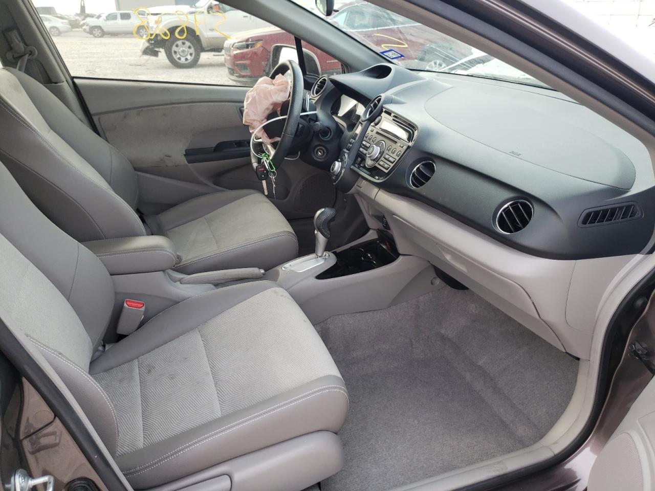 Photo 5 from auction – 2014 HONDA INSIGHT EX with VIN JHMZE2H79ES001695