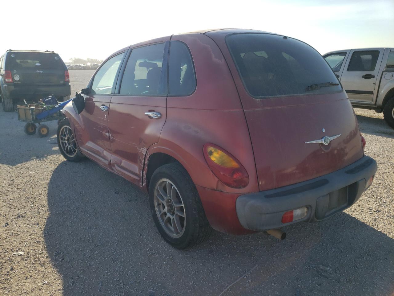 Photo 3 from auction – 2001 CHRYSLER PT CRUISER with VIN 3C8FY4BBX1T695244
