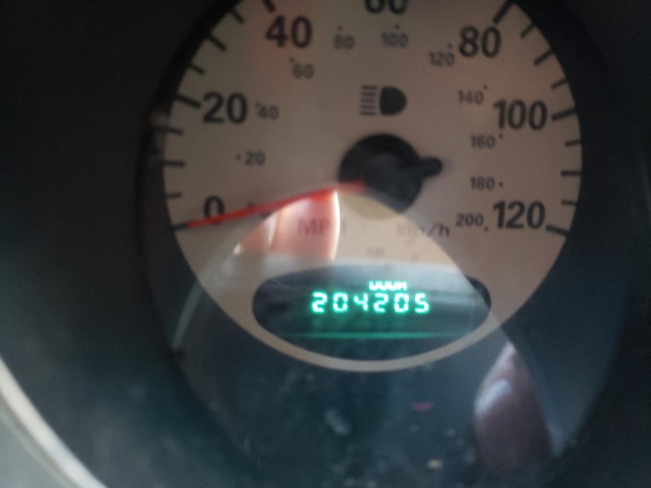 Photo 8 from auction – 2005 CHRYSLER PT CRUISER with VIN 3C4FY58B95T586259
