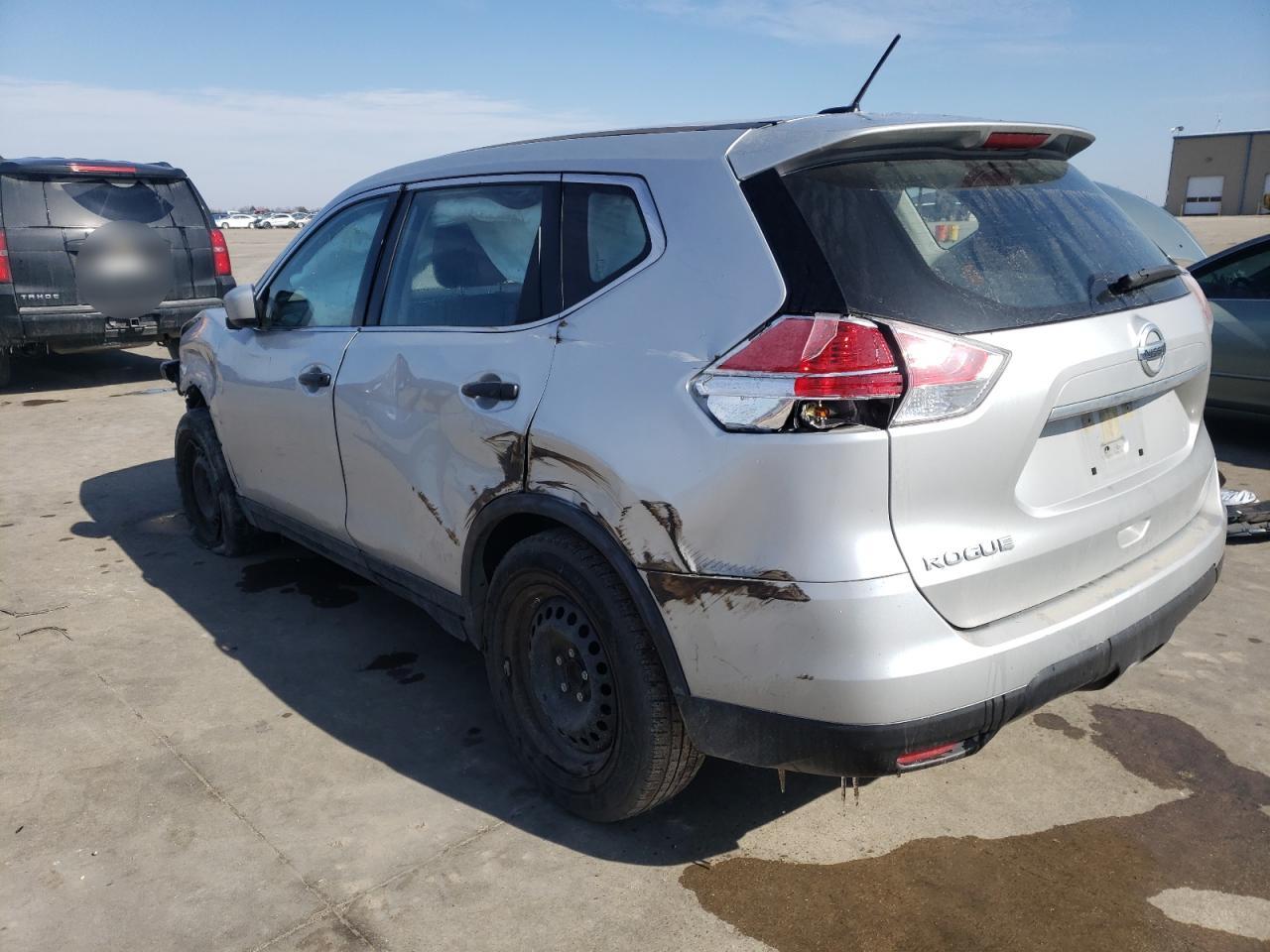 Photo 3 from auction – 2016 NISSAN ROGUE S with VIN JN8AT2MT4GW008156