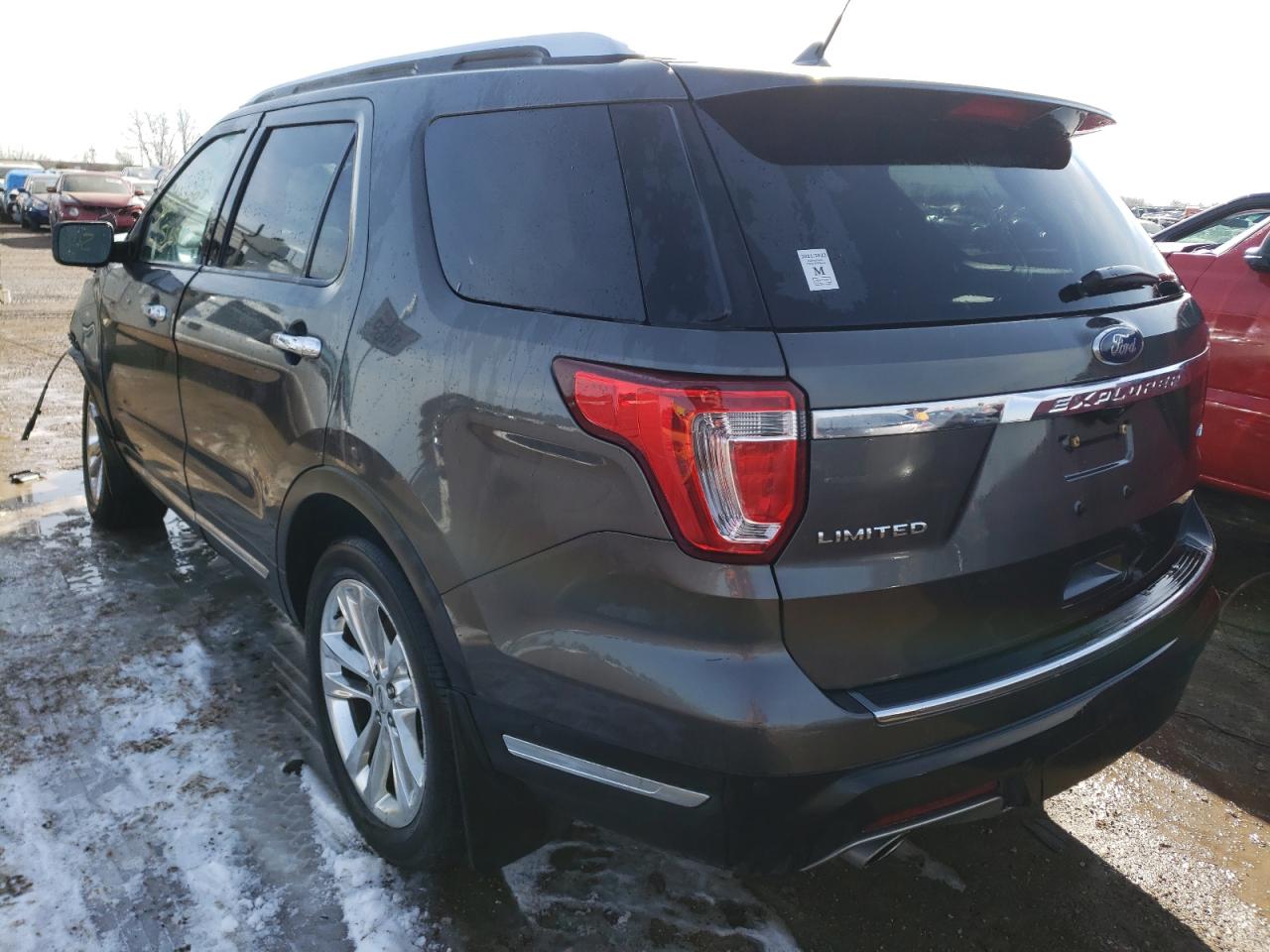Photo 3 from auction – 2018 FORD EXPLORER L with VIN 1FM5K8F89JGB16099