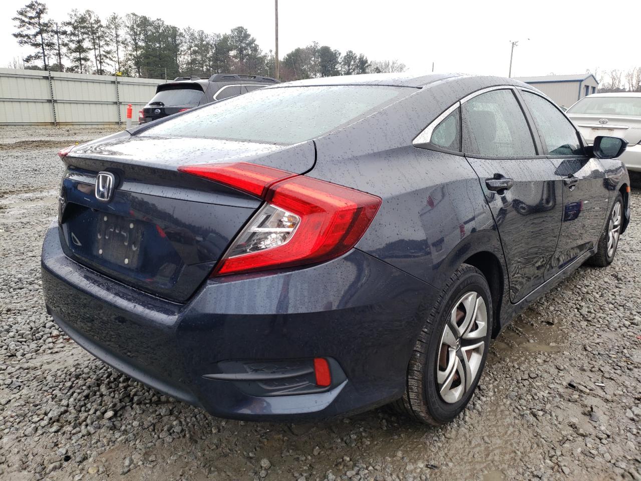 Photo 4 from auction – 2016 HONDA CIVIC LX with VIN 19XFC2F58GE211559