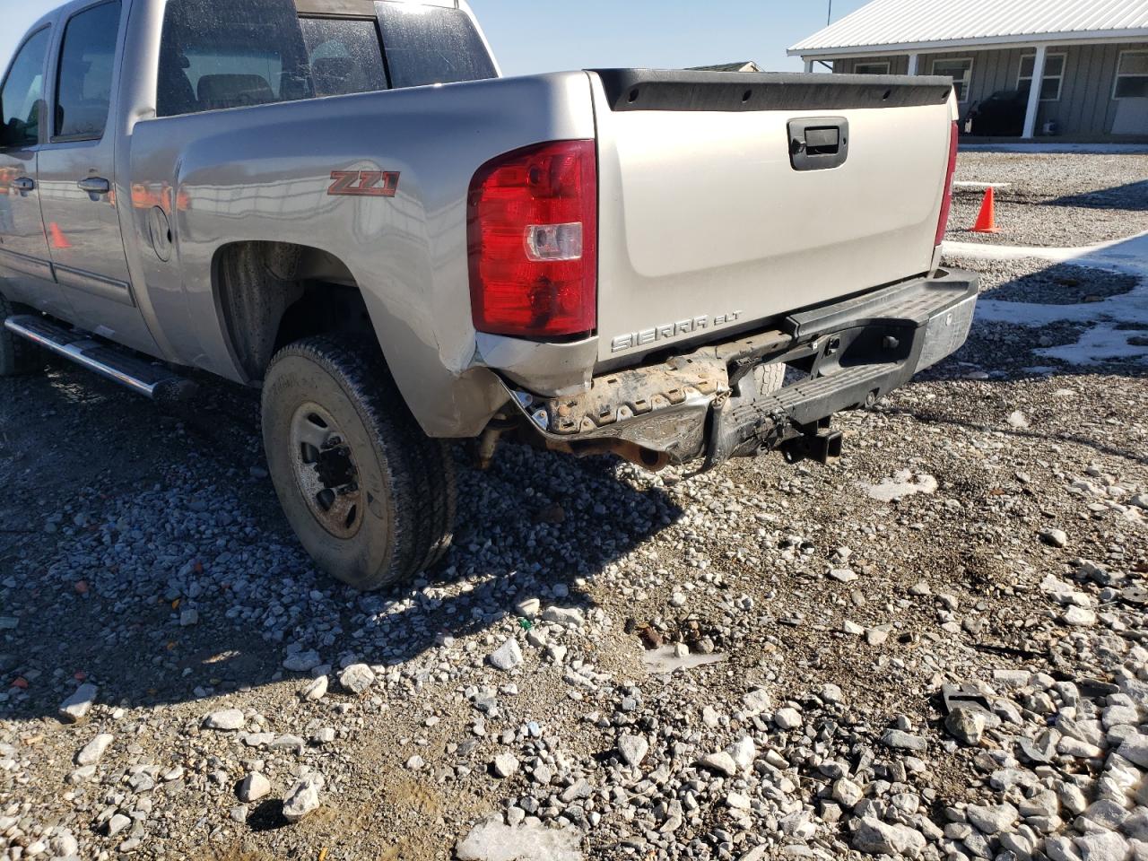 Photo 9 from auction – 2009 GMC SIERRA with VIN 1GTHK63K09F105399