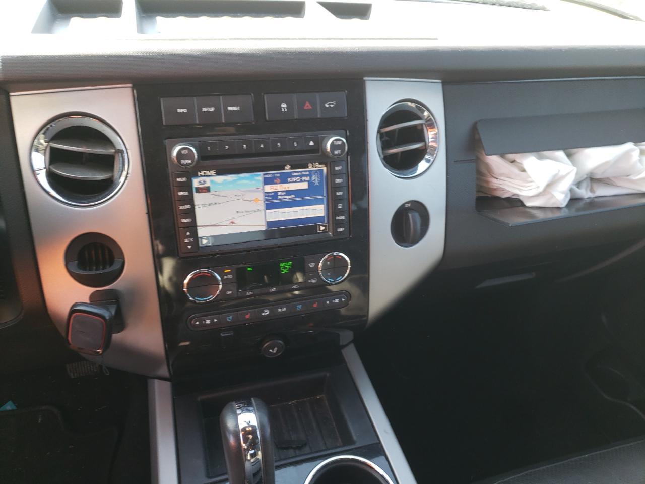 Фото 9 с аукциона – 2011 FORD EXPEDITION с VIN 1FMJU1K57BEF09480