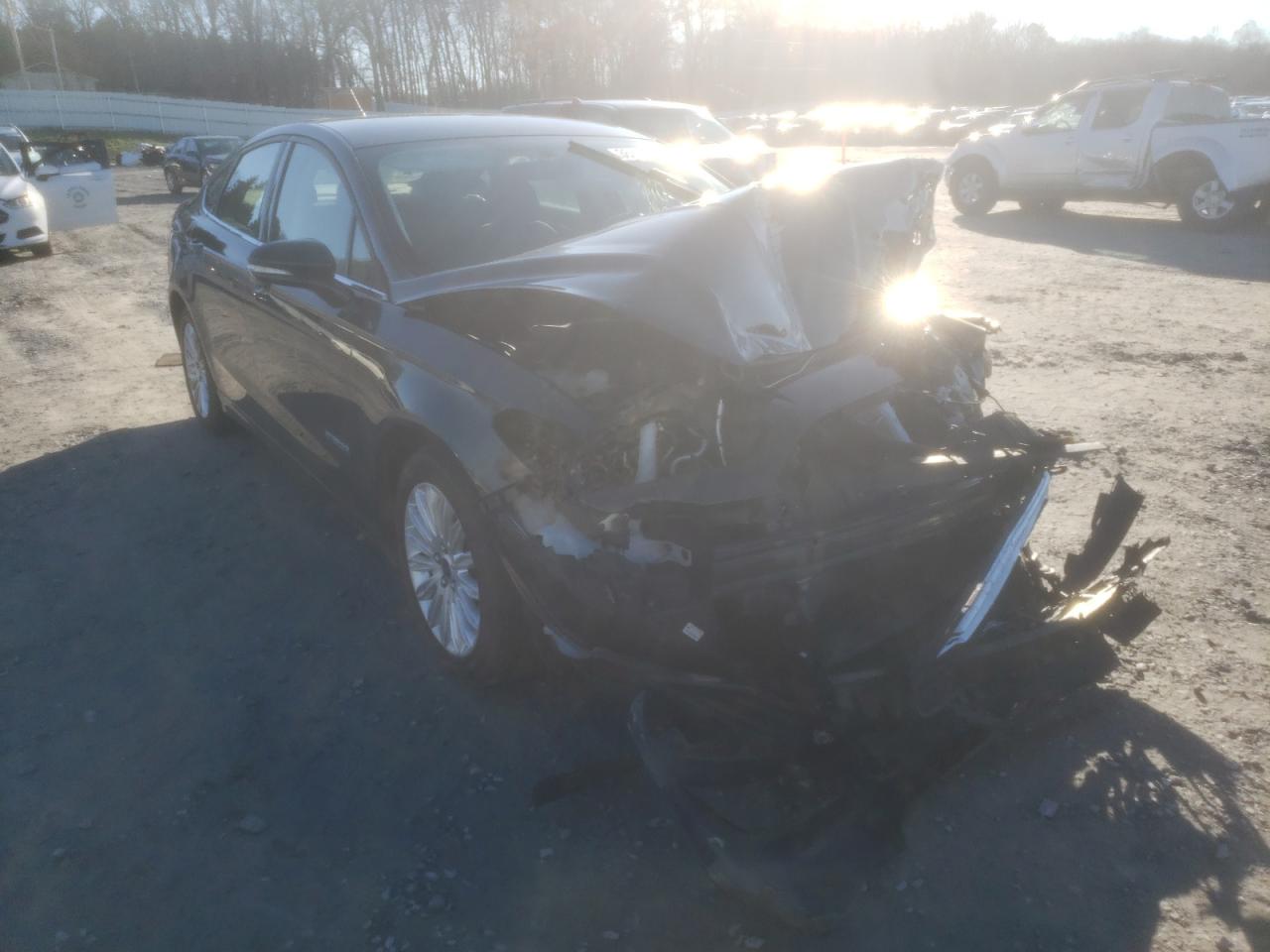 Photo 1 from auction – 2014 FORD FUSION SE with VIN 3FA6P0LU0ER236746