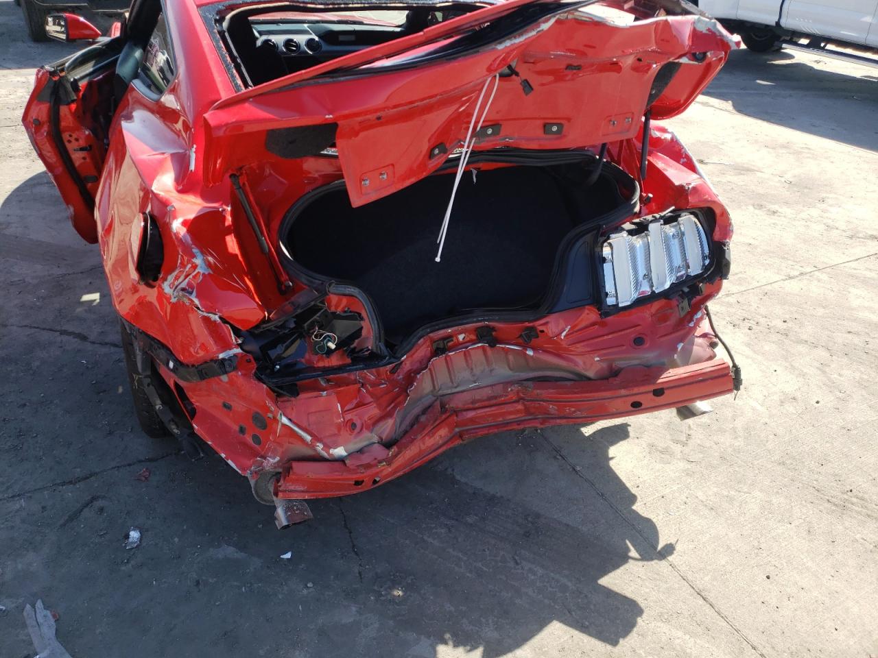 Photo 9 from auction – 2017 FORD MUSTANG with VIN 1FA6P8TH2H5247191