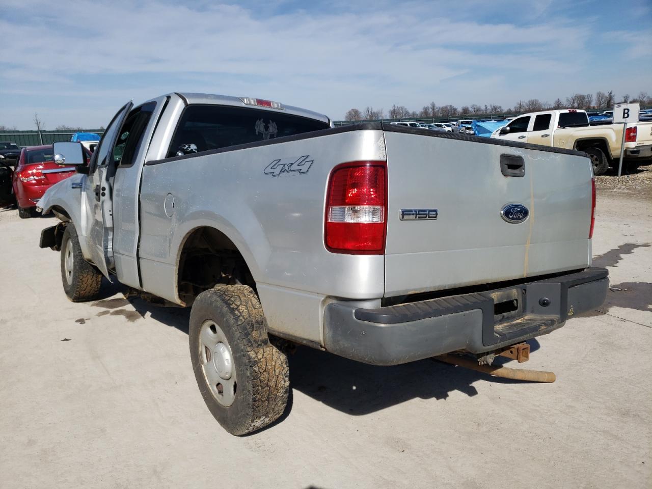 Photo 3 from auction – 2005 FORD F150 with VIN 1FTRF14W85NC08289