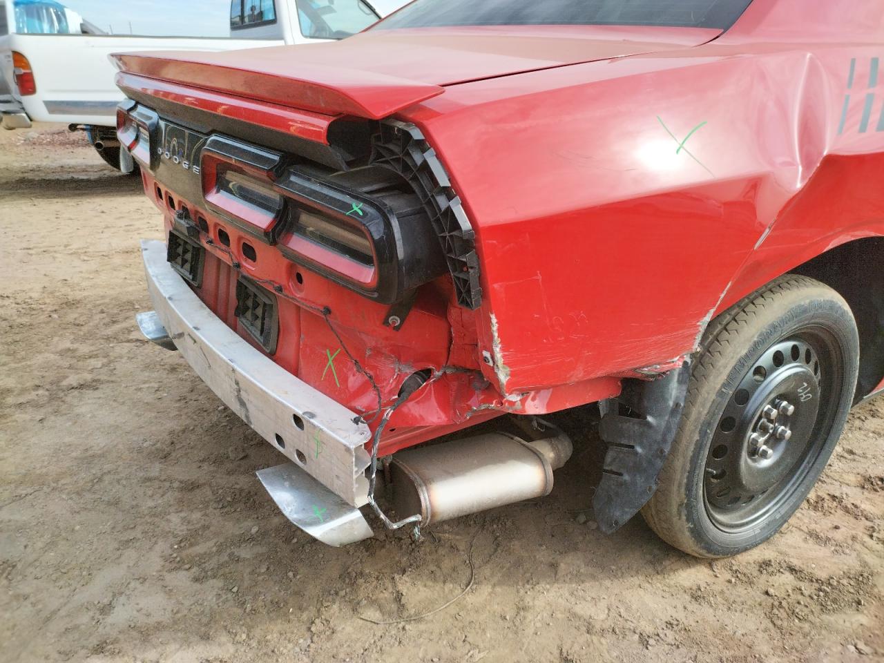Photo 9 from auction – 2015 DODGE CHALLENGER with VIN 2C3CDZAT2FH711917
