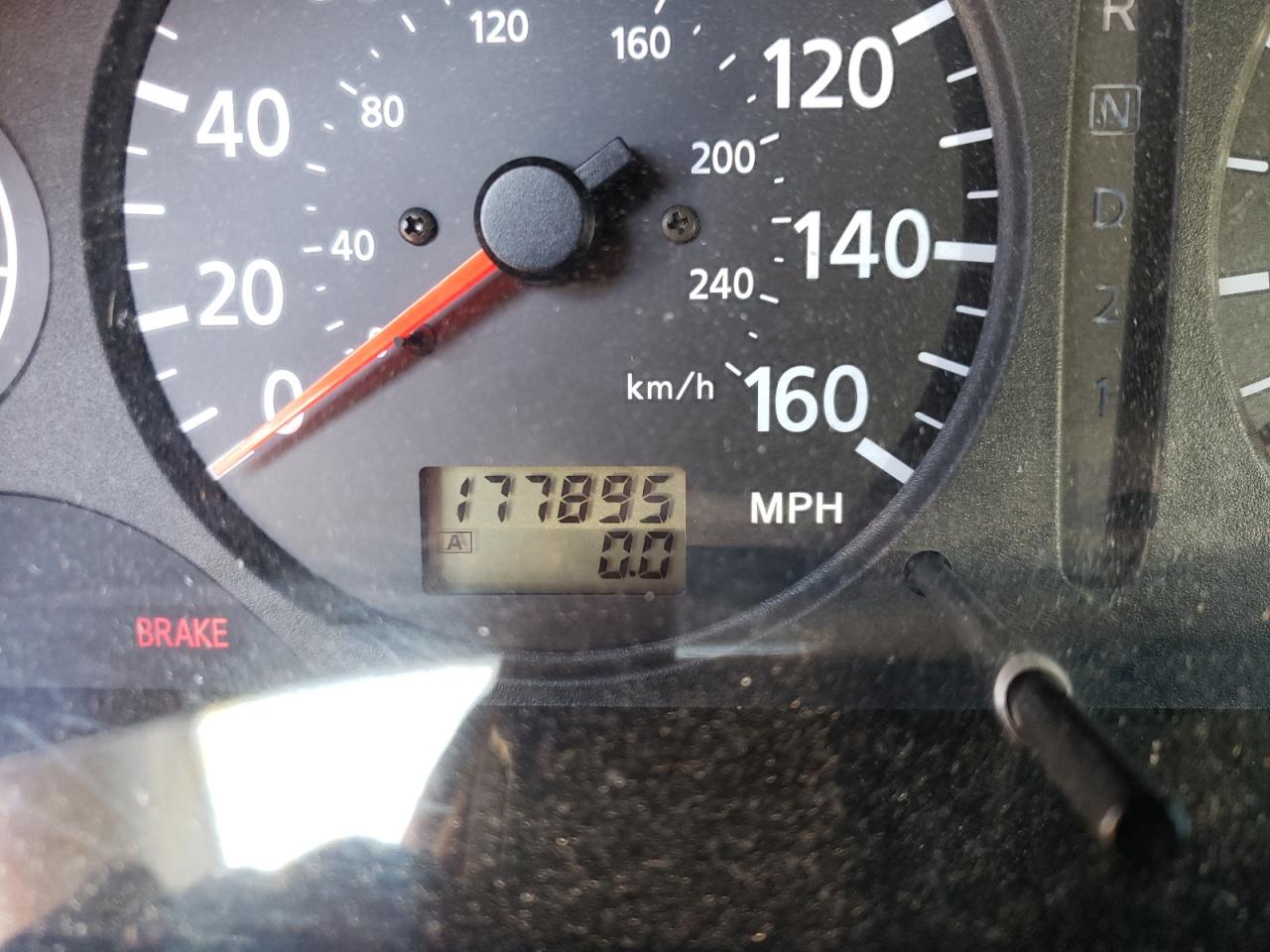 Photo 8 from auction – 2000 NISSAN MAXIMA GLE with VIN JN1CA31D0YT504008