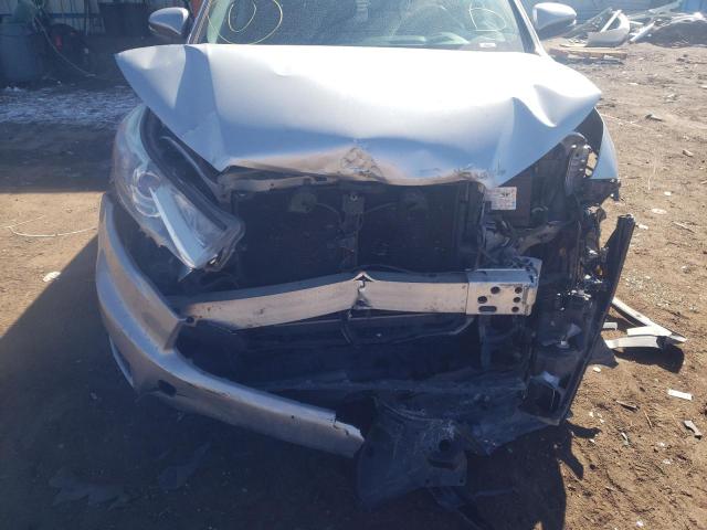 Photo 9 from auction – 2016 TOYOTA HIGHLANDER with VIN 5TDBKRFH5GS284057