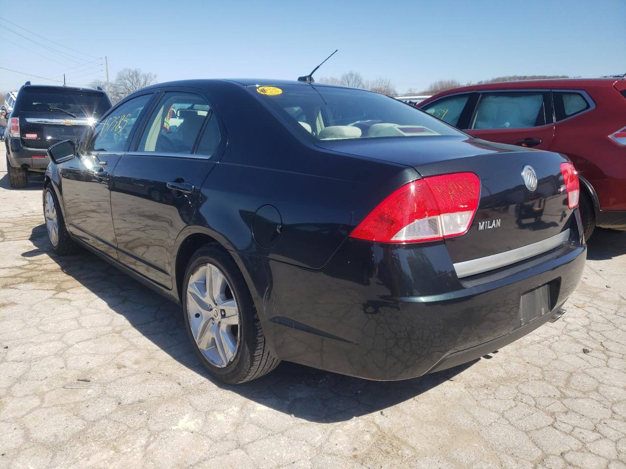 Photo 3 from auction – 2010 MERCURY MILAN with VIN 3MEHM0HA6AR630562