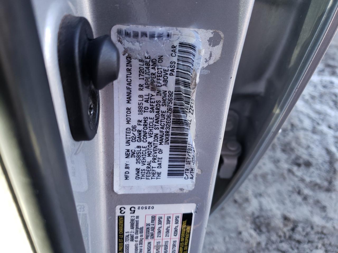 Photo 10 from auction – 2006 TOYOTA COROLLA CE with VIN 1NXBR32E06Z675692