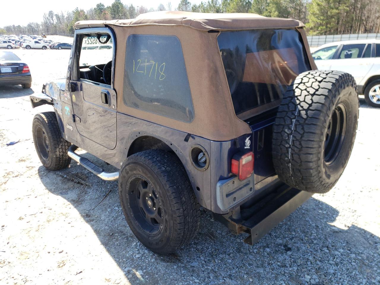 Photo 3 from auction – 2004 JEEP WRANGLER X with VIN 1J4FA39S84P792581
