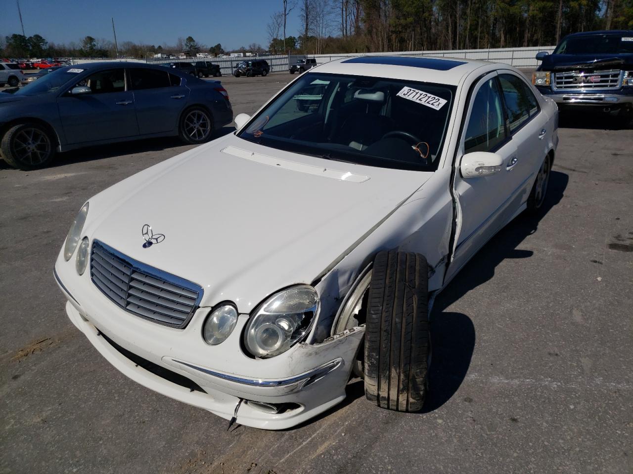 Photo 2 from auction – 2006 MERCEDES-BENZ E 500 with VIN WDBUF70J06A845854