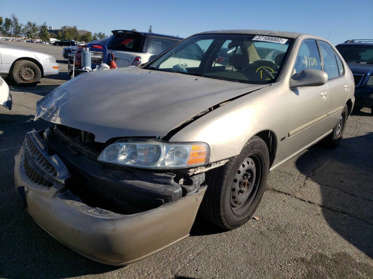 Photo 2 from auction – 2001 NISSAN ALTIMA XE with VIN 1N4DL01D51C211579