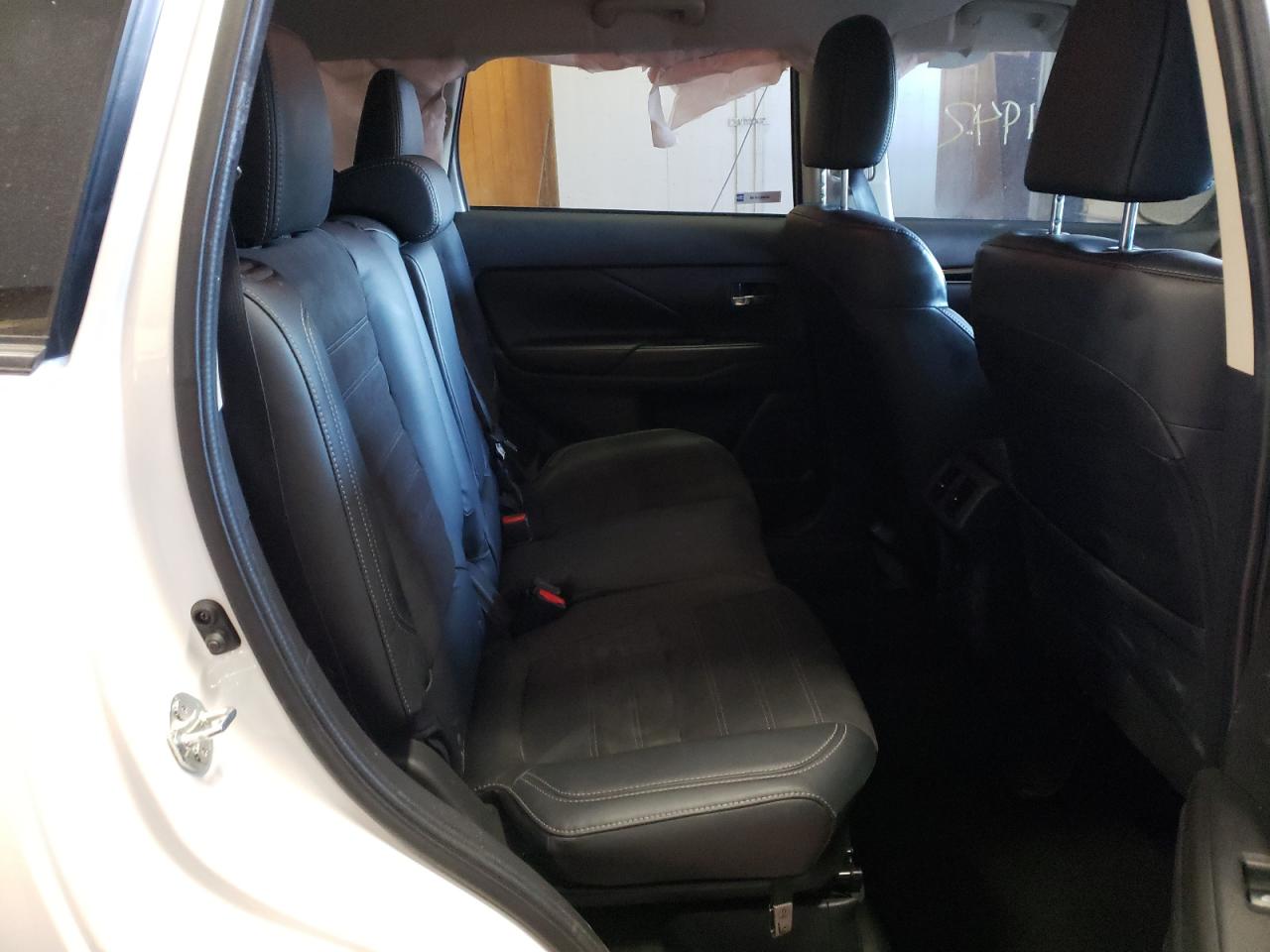 Photo 6 from auction – 2019 MITSUBISHI OUTLANDER with VIN JA4AZ3A39KZ012130