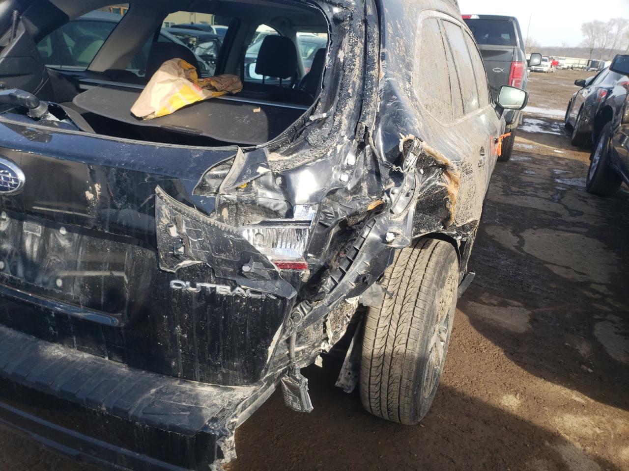 Photo 9 from auction – 2018 SUBARU OUTBACK 2. with VIN 4S4BSANC1J3354567