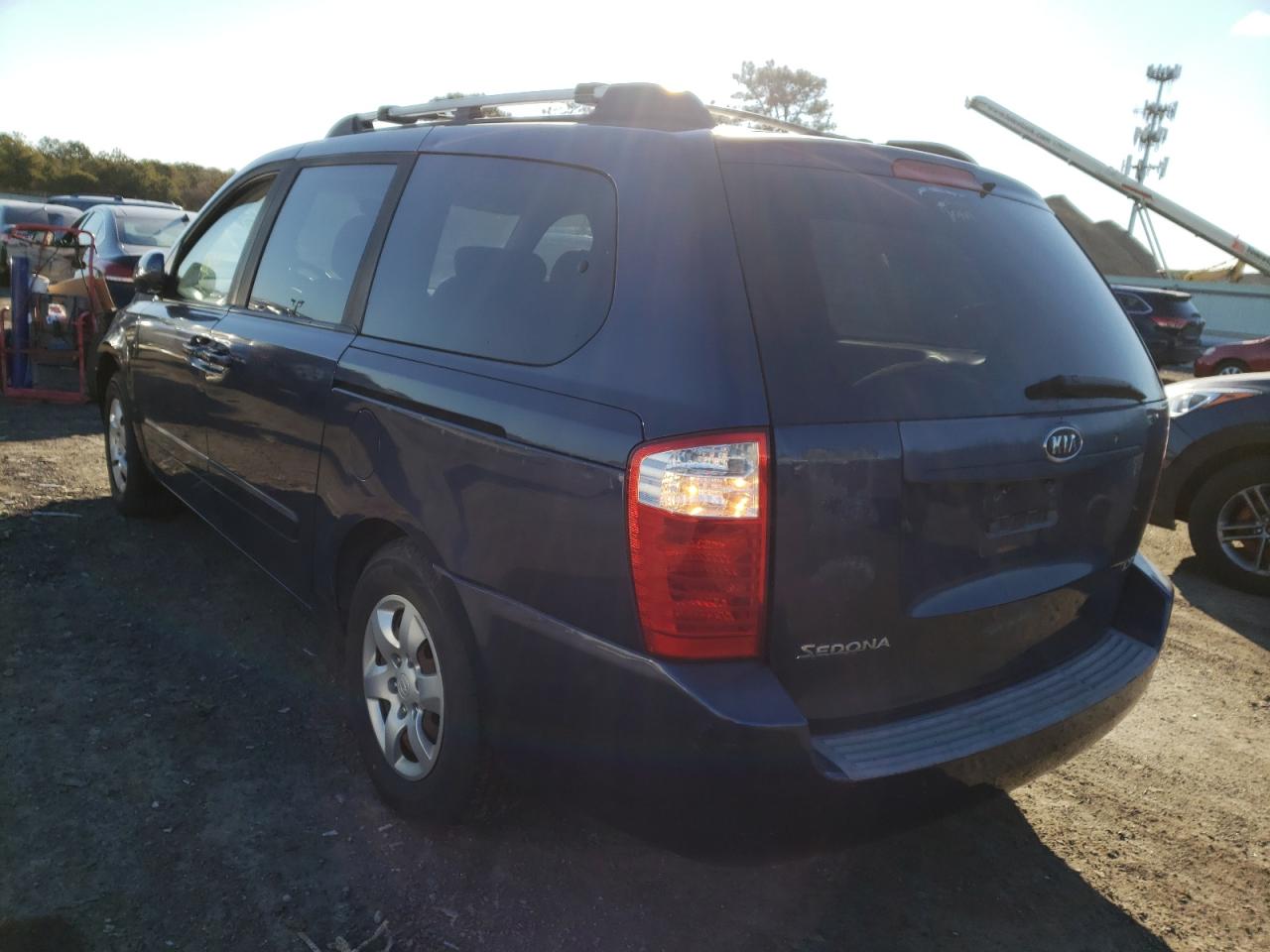 Photo 3 from auction – 2007 KIA SEDONA EX with VIN KNDMB233276172373