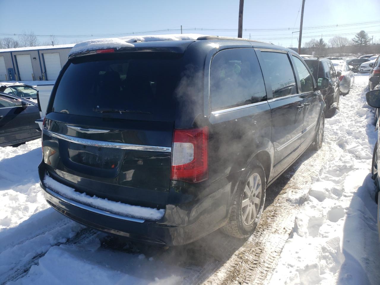 Photo 4 from auction – 2014 CHRYSLER TOWN & COU with VIN 2C4RC1BG9ER252034